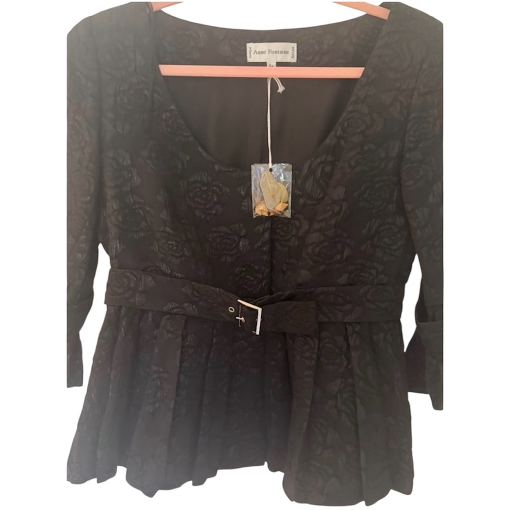 Anne Fontaine Black Textured top NWT size 38